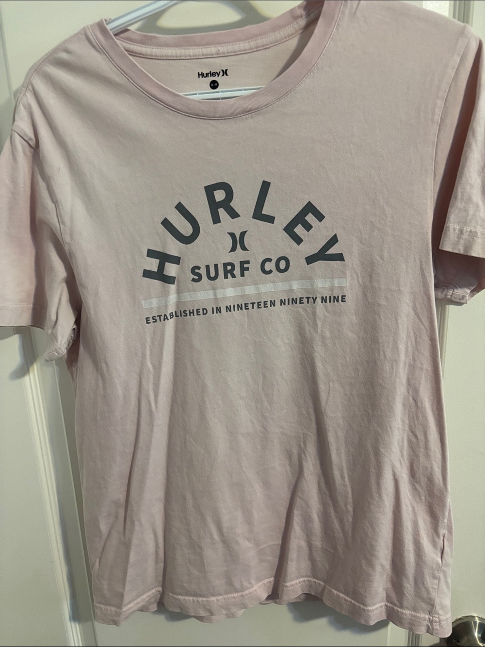 Hurley Men's Pale Pink Surf Co. Graphic Tee